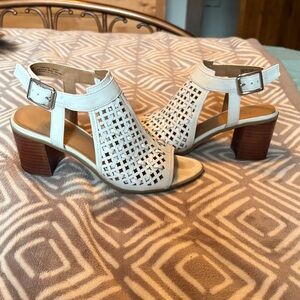 Elegant White Heeled Sandals